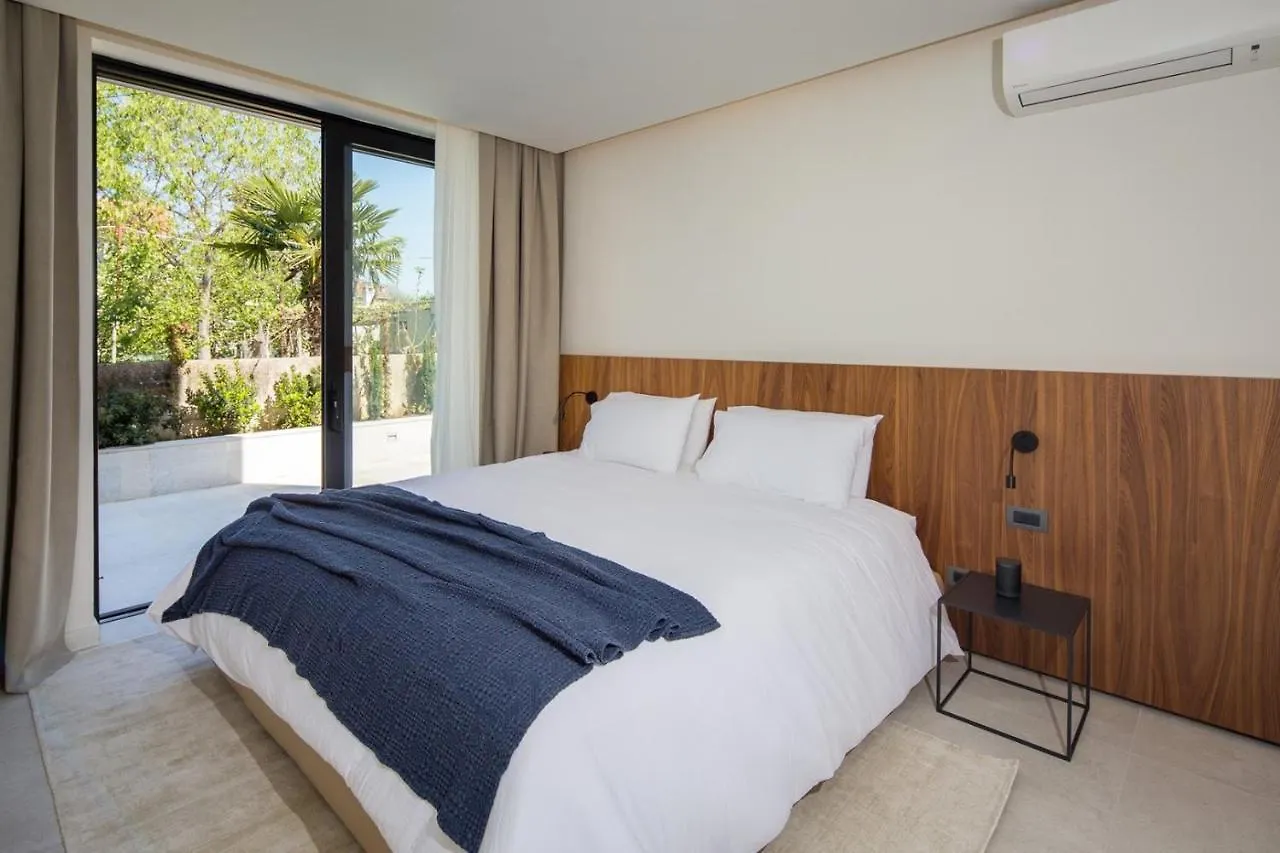 Villa Z6 Rovinj 0*,  Croatia